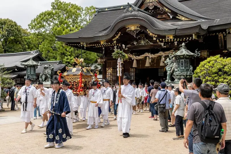 大阪天滿宮與天神祭白天祭禮氛圍