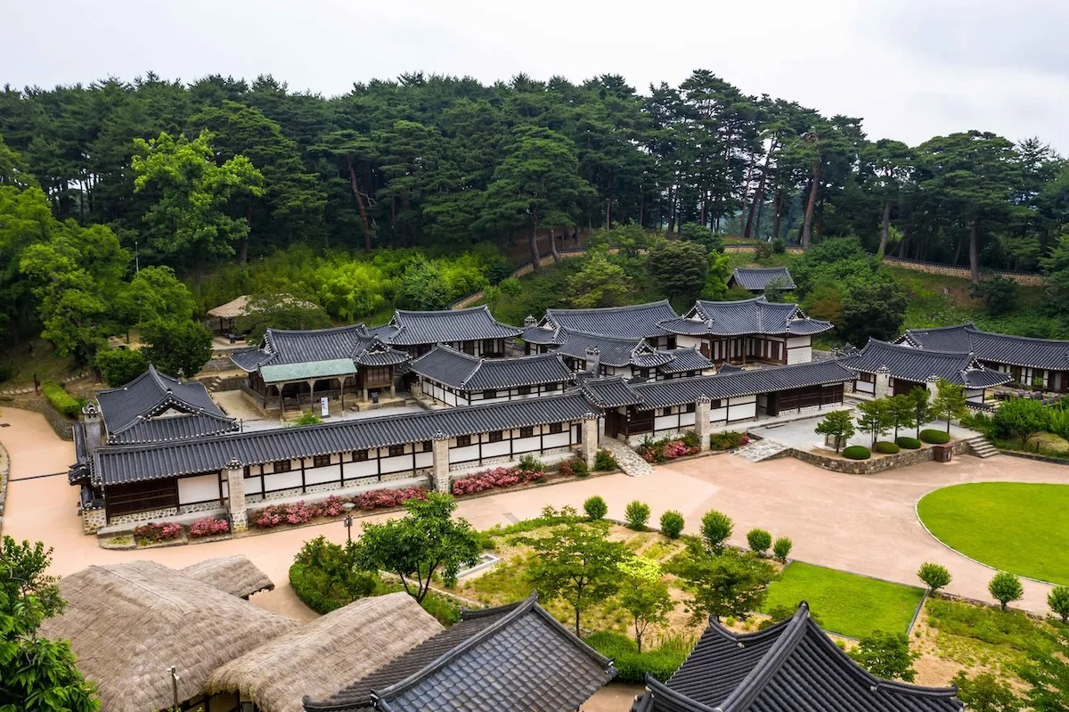 江陵船橋莊傳統貴族宅邸