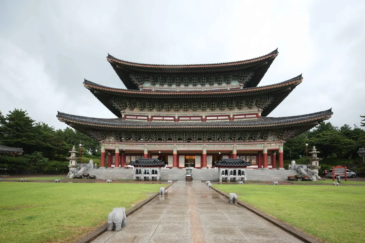 濟州藥泉寺南海岸全景