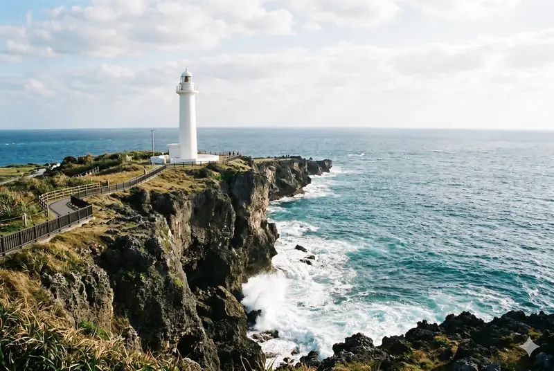 沖繩殘波岬白色燈塔